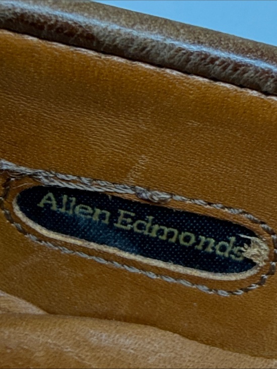 Allen Edmonds Addison  Tan Nubuck Leather Loafers  with Dainite Soles Mens US 8 main image 16